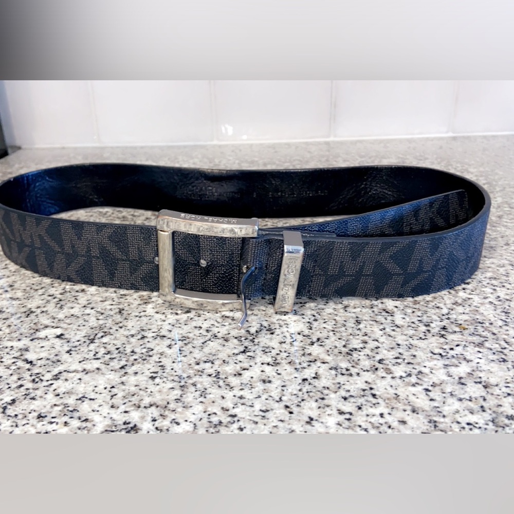 Micheal Kors Black logo belt